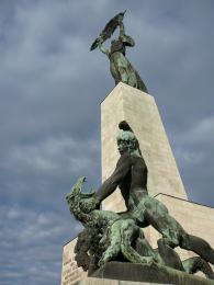 BudapestFreedomStatue